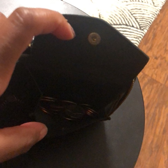 Cuyana Small Zip Wallet - Picture 4 of 6